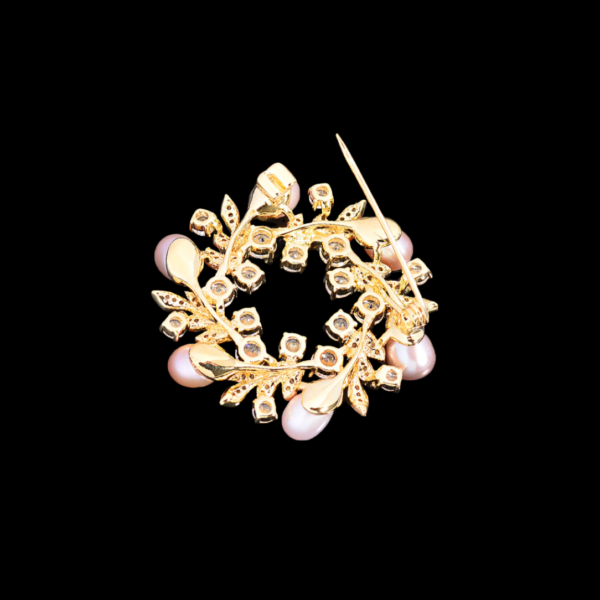 AVELIAGoldOliveLeafBrooch1