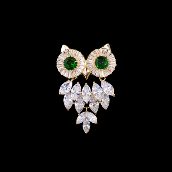 AVELIA Gold Owl Brooch