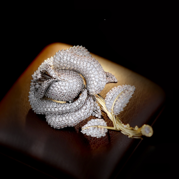 CopyofCopyofAVELIA_2560x2560px_1
